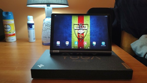 Lenovo yoga smart tab - smart,
